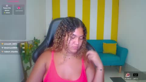 Snapshot of cristal_war chatting on 11/23/25, 12:54 Cristal online show from 11/23/25, 12:54