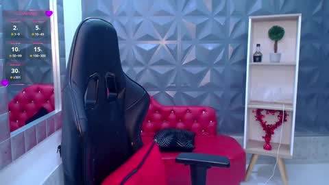 Cristal online show from 04/22/26, 12:57