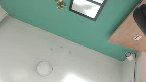 CristalAdams online show from 12/19/24, 06:56