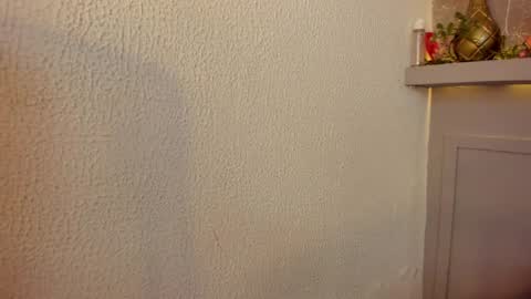 Snapshot of cristalbm_ chatting on 04/27/26, 01:58 cristalbm_ online show from 04/27/26, 01:58