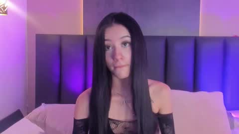 Snapshot of cristalcornner_ chatting on 02/16/26, 07:43 Nicole Connection time 220pm-910pmCol online show from 02/16/26, 07:43