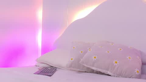 Snapshot of cristalcornner_ chatting on 07/24/26, 11:58 Nicole Connection time 220pm-910pmCol online show from 07/24/26, 11:58