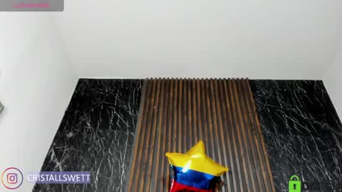 Snapshot of cristallsweett chatting on 06/21/26, 04:20 cristal acosta online show from 06/21/26, 04:20