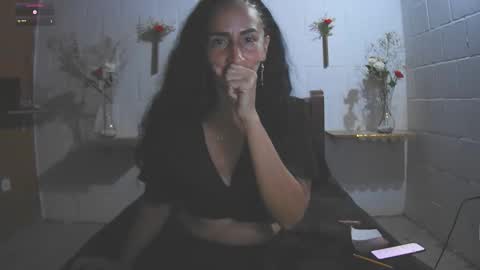   online show from 05/01/26, 12:26