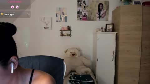 veronika online show from 04/08/26, 02:22