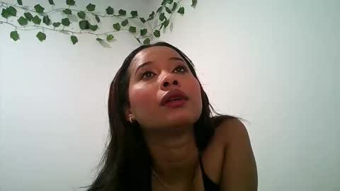 Snapshot of cristel_bloss1 chatting on 03/16/26, 09:19 karol online show from 03/16/26, 09:19