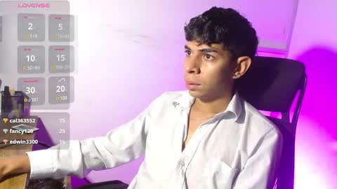 cristhian online show from 12/17/25, 03:23