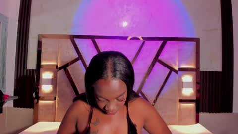Snapshot of cristhinbrown chatting on 05/20/26, 06:58 cristin online show from 05/20/26, 06:58