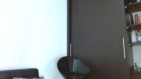 Snapshot of cristian_disick chatting on 12/23/24, 07:09 cristian_disick online show from 12/23/24, 07:09