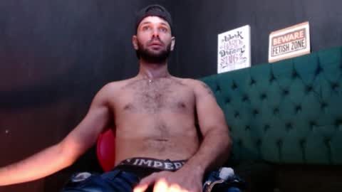 Snapshot of cristian_hot9 chatting on 02/09/25, 05:22 cristian hot9 online show from 02/09/25, 05:22