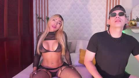 Cris  Pame online show from 10/17/25, 08:39