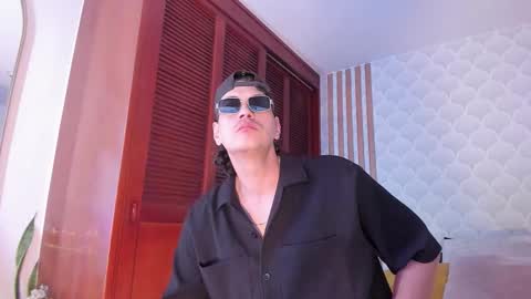 Cris  Pame online show from 02/15/26, 09:19