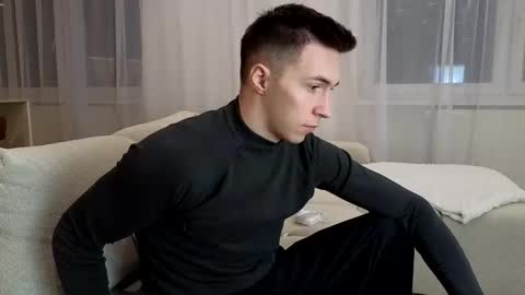 Snapshot of cristianovilla chatting on 03/02/25, 08:18 CristianoHailey online show from 03/02/25, 08:18