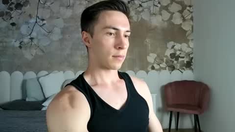 Snapshot of cristianovilla chatting on 06/05/26, 06:24 CristianoHailey online show from 06/05/26, 06:24