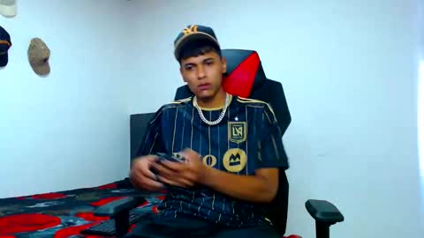 cristian online show from 04/18/26, 03:16