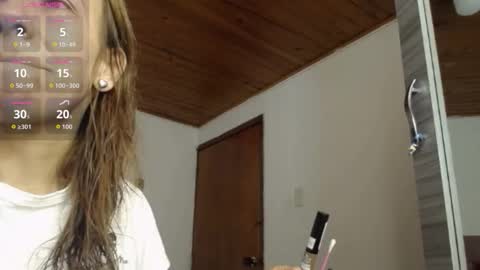 cristina online show from 10/27/25, 01:59