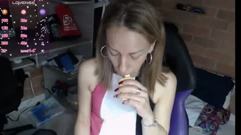 cristina online show from 07/25/26, 04:15