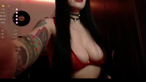 Christina online show from 12/27/24, 11:10