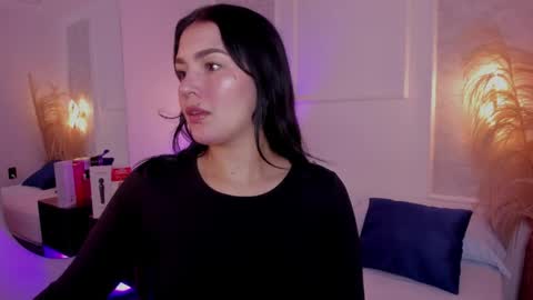 Snapshot of cristina_gallardo chatting on 05/24/26, 02:16 C R I S T I N A online show from 05/24/26, 02:16
