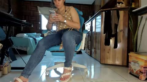 Snapshot of cristinavanegas chatting on 07/05/26, 06:15 Julieta online show from 07/05/26, 06:15