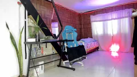 Snapshot of cristinavanegas chatting on 07/25/26, 06:16 Julieta online show from 07/25/26, 06:16