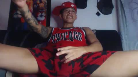 criistofer online show from 11/18/25, 09:52