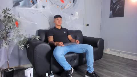 Cristopher online show from 10/04/25, 11:08