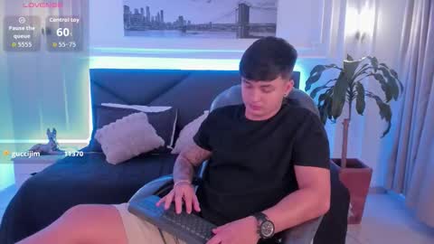 Cristopher online show from 11/09/25, 11:19