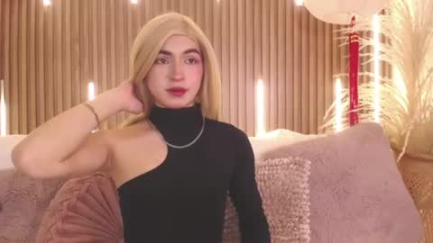 Snapshot of cristopher_wild chatting on 07/22/26, 08:44 Cristopher online show from 07/22/26, 08:44