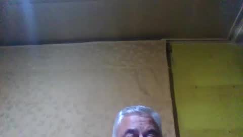 Snapshot of crmperez chatting on 01/15/25, 02:06 crmperez online show from 01/15/25, 02:06