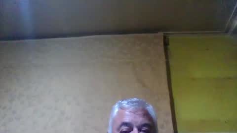 Snapshot of crmperez chatting on 01/16/25, 02:30 crmperez online show from 01/16/25, 02:30