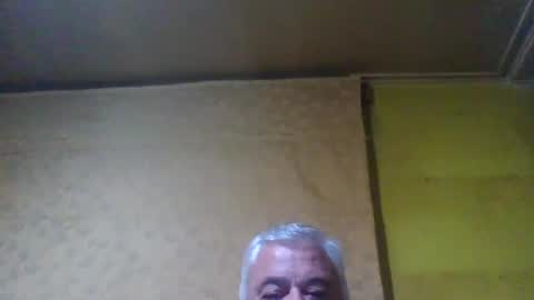 Snapshot of crmperez chatting on 01/28/25, 02:11 crmperez online show from 01/28/25, 02:11