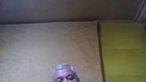 Snapshot of crmperez chatting on 02/04/25, 12:19 crmperez online show from 02/04/25, 12:19
