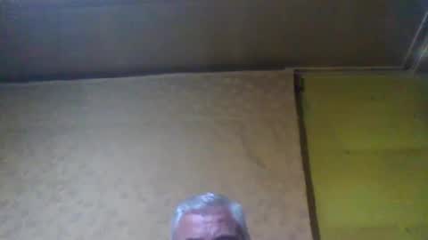 Snapshot of crmperez chatting on 03/12/25, 02:20 crmperez online show from 03/12/25, 02:20