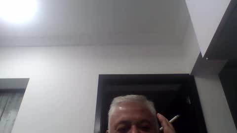 crmperez online show from 04/13/26, 10:37