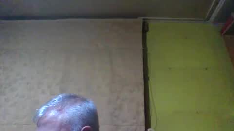 Snapshot of crmperez chatting on 05/24/26, 07:02 crmperez online show from 05/24/26, 07:02