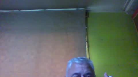 Snapshot of crmperez chatting on 06/02/26, 06:43 crmperez online show from 06/02/26, 06:43