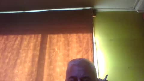 Snapshot of crmperez chatting on 06/05/26, 06:57 crmperez online show from 06/05/26, 06:57