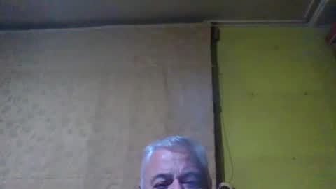 Snapshot of crmperez chatting on 06/10/26, 10:14 crmperez online show from 06/10/26, 10:14