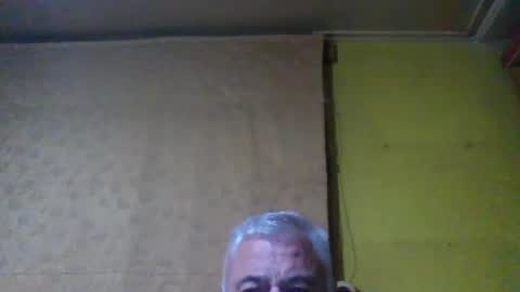 Snapshot of crmperez chatting on 06/19/26, 02:38 crmperez online show from 06/19/26, 02:38