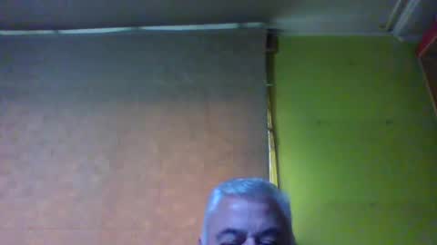 Snapshot of crmperez chatting on 06/25/26, 06:34 crmperez online show from 06/25/26, 06:34