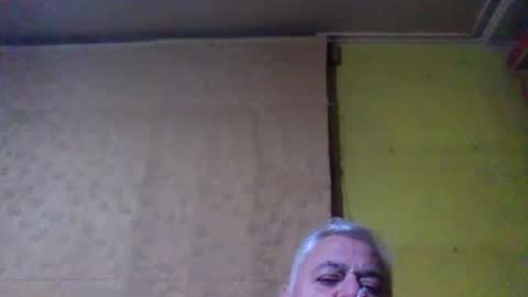 Snapshot of crmperez chatting on 07/11/26, 02:03 crmperez online show from 07/11/26, 02:03
