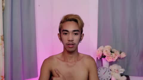 Snapshot of crocodale chatting on 11/02/25, 09:39 crocodale online show from 11/02/25, 09:39