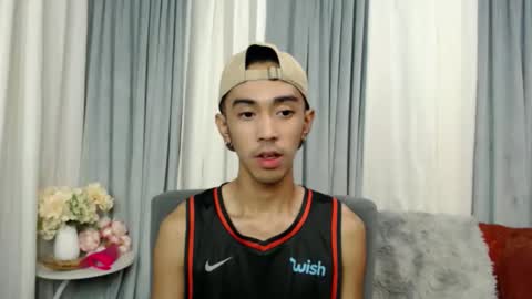 crocodale online show from 04/23/26, 11:53