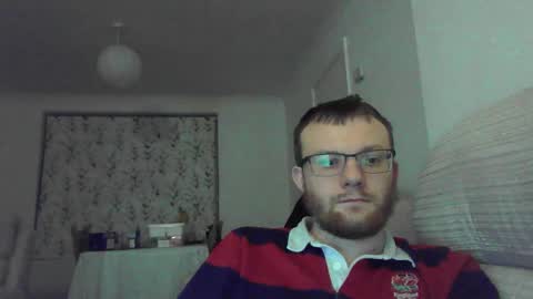 Snapshot of cropper4fun chatting on 12/12/24, 08:32 Cropper online show from 12/12/24, 08:32