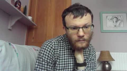 Snapshot of cropper4fun chatting on 12/20/25, 10:11 Cropper online show from 12/20/25, 10:11