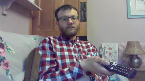 Snapshot of cropper4fun chatting on 12/23/25, 08:45 Cropper online show from 12/23/25, 08:45