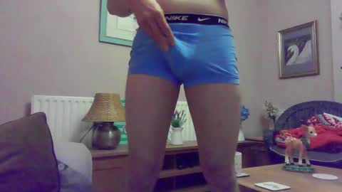 Snapshot of cropper4fun chatting on 01/08/26, 07:54 Cropper online show from 01/08/26, 07:54