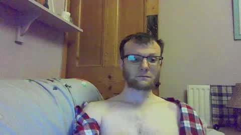 Snapshot of cropper4fun chatting on 02/10/26, 08:46 Cropper online show from 02/10/26, 08:46