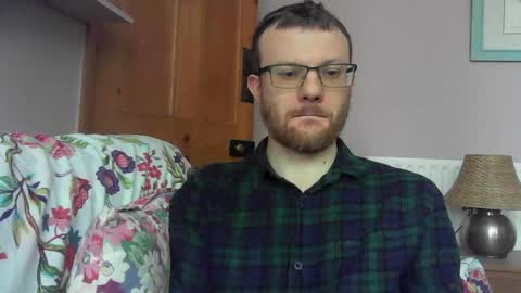 Snapshot of cropper4fun chatting on 04/11/26, 08:18 Cropper online show from 04/11/26, 08:18